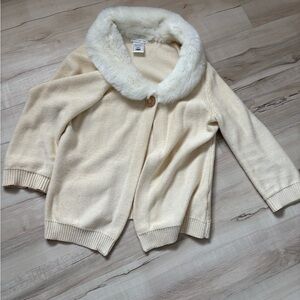 Cozy Cream Faux-Fur Collar Women's Sweater Cardigan